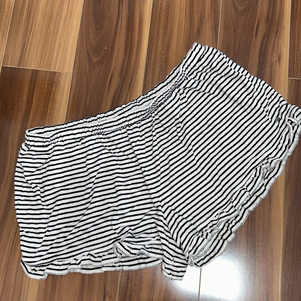 Medium American Eagle Striped Ruffle Stretchy Paj… - image 1